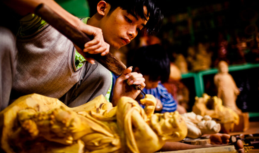 Hue traditional craft festival