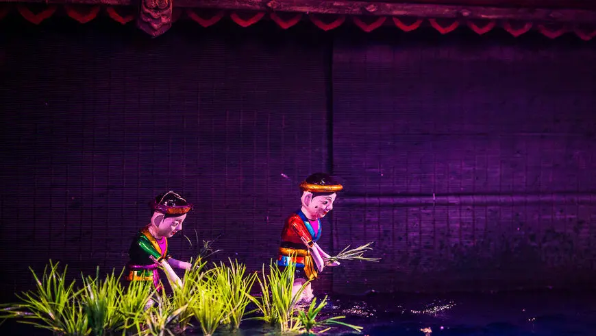 water-puppet-harvesting_1